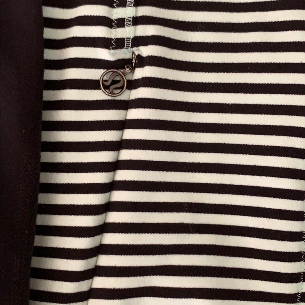 Lululemon jacket - Picture 2 of 6